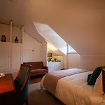 Hotell Storytellers Palace 5*