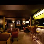 Hotell Storytellers Palace