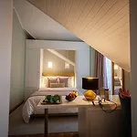 Storytellers Palace Hotell