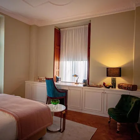 Hotel Storytellers Palace Sao Martinho do Porto