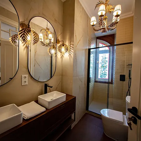 Storytellers Palace 5* Sao Martinho do Porto