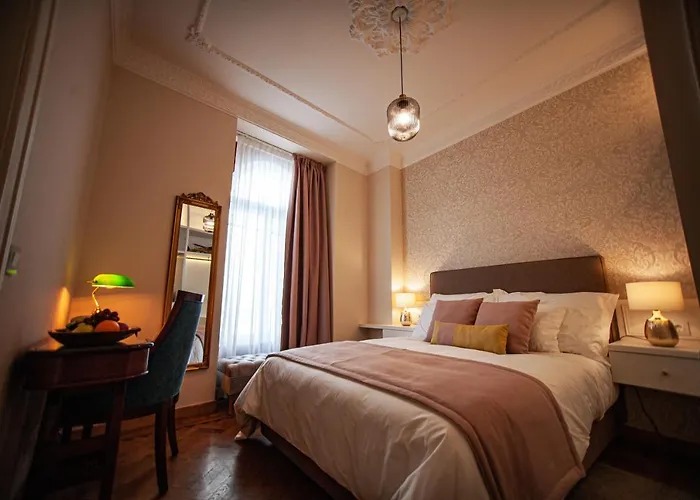 Storytellers Palace Hotel São Martinho do Porto