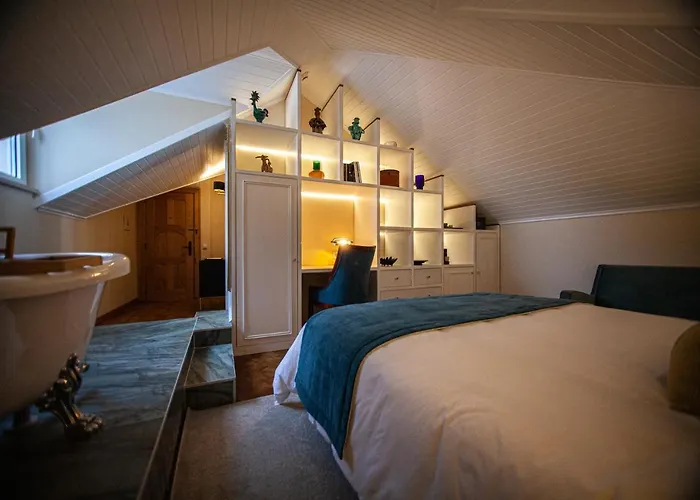 Storytellers Palace Hotel